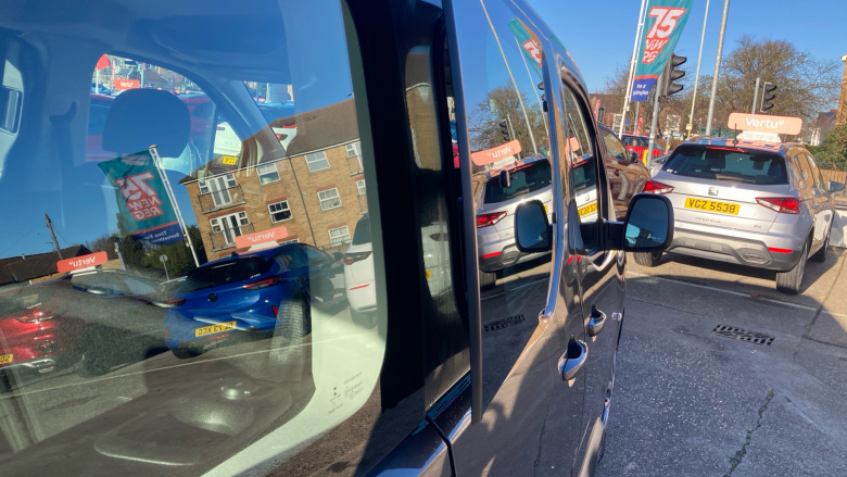 Citroen Berlingo 100kW Feel XL 50kWh 5dr Auto [7 seat] Electric Estate